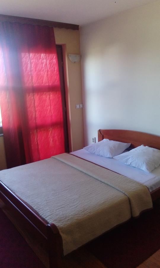 Pansion Kamin Bed & Breakfast Lukavica Bagian luar foto